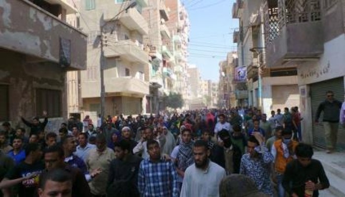 حشود أهالي الفيوم تنتفض ضد الانقلاب "عاش نضال الطلبة"
