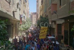 حدائق حلوان تبدأ الانتفاض بآلاف الثوار