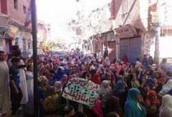 أحرار قرية الميمون ينتفضون ضد الانقلاب العسكري مطالبين بعودة الشرعية