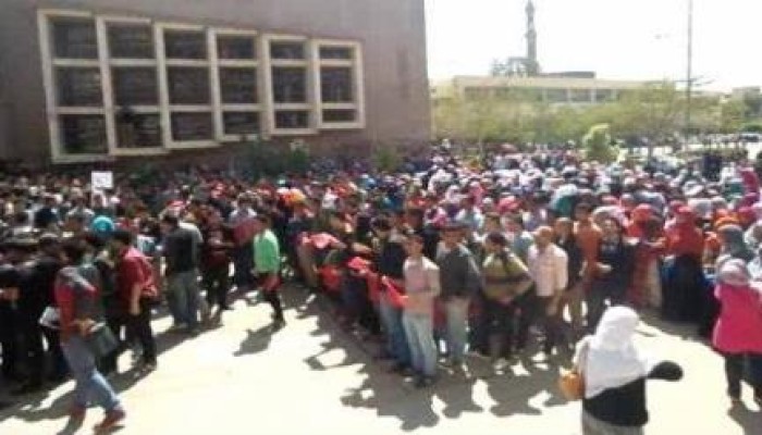 بالفيديو مباشر من انتفاضة طلاب جامعة المنصورة الآن