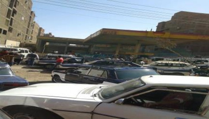 اشتعال أزمة البنزين والسولار بسوهاج وسط غياب حكومة الانقلاب