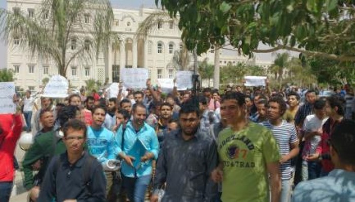 مسيرة حاشدة لطلاب "العالي للإعلام" باكاديمية الشروق ضد رئيسة تحرير المصور