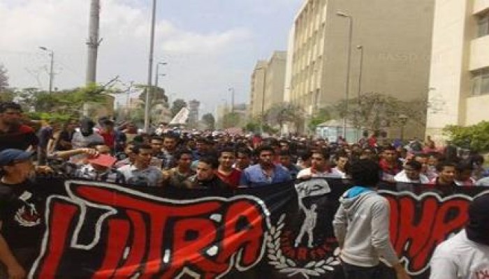 مسيرة لطلاب جامعة الزقازيق في  الشرقية رفضا للانقلاب