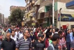 جانب من مسيرة مسجد حمزة بعين شمس "الانقلاب أصل الخراب" .. (فيديو)