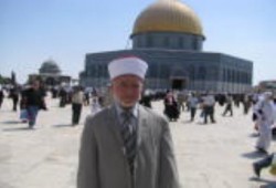 مفتي القدس يدعو لـ"شد الرحال" للأقصى للتصدي لمحاولات اقتحامه