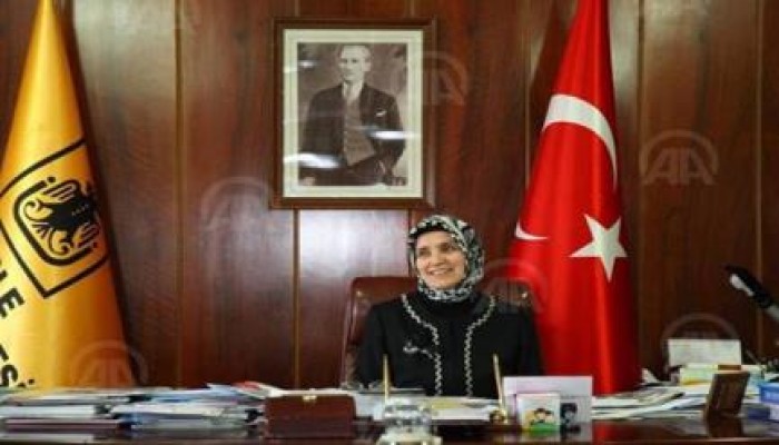 رئيسة جامعة ترتدي الحجاب لأول مرة في تاريخ تركيا