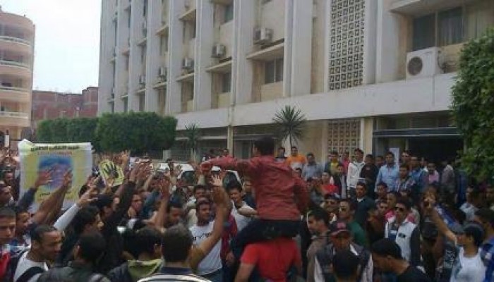 تظاهرة حاشد لطلاب ضد الانقلاب وطلاب التحالف في جامعة ‫‏الأزهر‬ فرع ‫‏طنطا‬