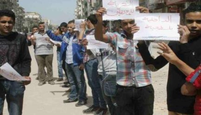 الآلاف من طلاب جامعه الإسكندرية يواصلون فعالياتهم المناهضة للانقلاب