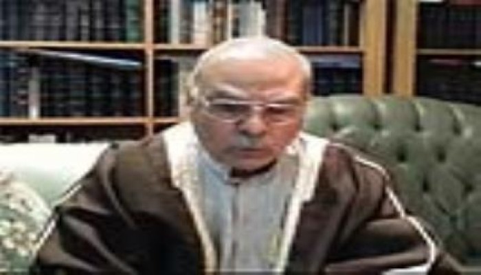 نجل الدكتور عمارة: والدي يتعرض لضغوط لتسييس مجلة الأزهر