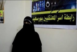 أسر المعتقلين" ببورسعيد تهدد بالتصعيد حال استمرار اعتقال الأطفال