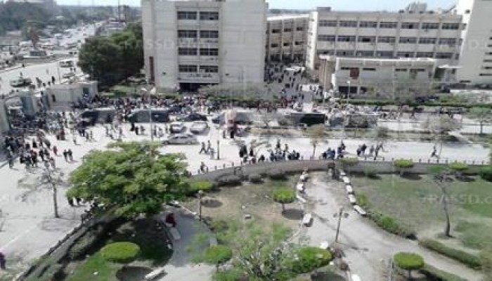 قوات أمن الانقلاب تعتدي على طلاب جامعة الزقازيق بالقنابل والكلاب البوليسية