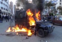 مجهولون يشعلون النيران في سيارة ضابط شرطة بطنطا