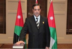 مسلحون يختطفون السفير الأردني في ليبيا