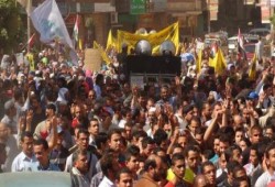 "مصر ليست تكية" .. حشود ضخمة من ثوار منيا القمح بالشرقية في مسيرة صباحية