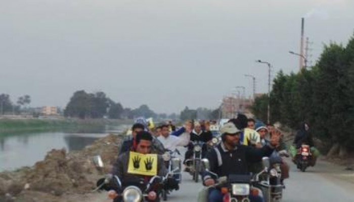 الإسماعيلية تبدأ فعاليات جمعة "مصر مش تكية "بمسيرة موتوسيكلات