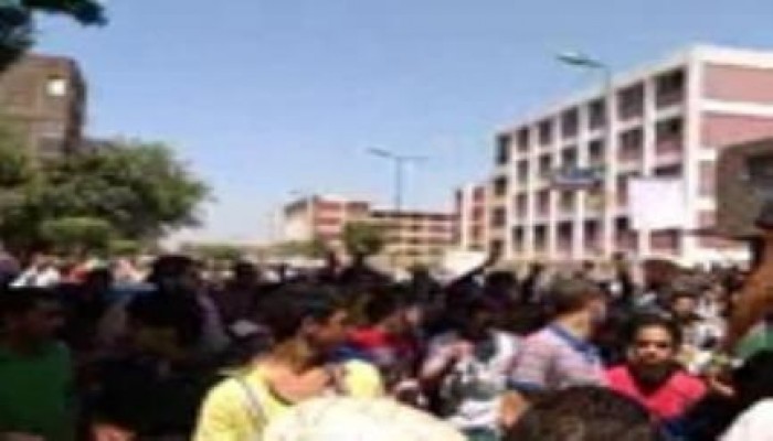 "مصر ليست تكية" .. مسيرة حاشدة في حي الشرابية ضد الانقلاب