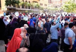 "مصر ليست تكية" .. من مسيرة منددة بالانقلاب العسكري أمام مسجد المهدي بمدينة السلام