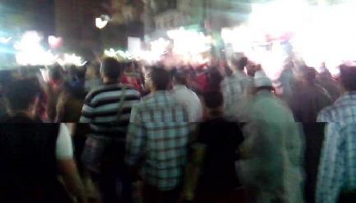 بث مباشر .. مسيرة ليلية حاشدة وآلاف الثوار ينتفضون ضد الخائن في المطرية