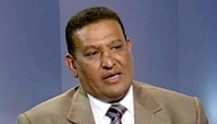 سليم عزوز: لن نغادر الدوحة