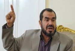 رسالة من داخل الأسر لـ د. "صلاح سلطان" .. يناشد كل العلماء أن يتدخلوا لإنقاذ "محمد سلطان"