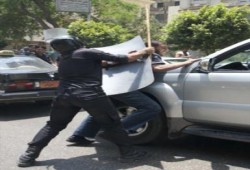 ‫حملة إعتقالات و مداهمات واسعة بديرمواس بالمنيا‬