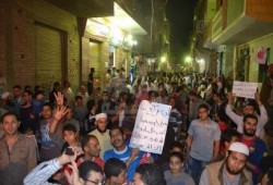 حشود معارضي الانقلاب تزلزل أبو النمرس