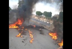 الجزيرة: أهالي الميمون يقامون سلطة يرونها غير شرعية.. وداخلية الانقلاب ترد بالرصاص الحي