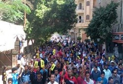 حدائق حلوان تنتفض الآن بحشود هائلة ضد الانقلاب الإرهابي وقائده السفاح  "حاميها حراميها"