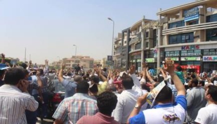 ثوار القاهرة الجديدة ينتفضون ضد الانقلاب في جمعة "حاميها حراميها"