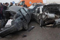كارثة .. مصرع وإصابة 20  في حادث تصادم بطريق الفيوم- بني سويف
