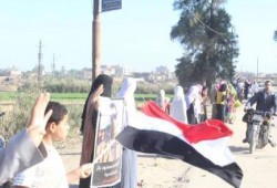 سلاسل بشرية بأبو حماد تضامنا مع انتفاضة السجون