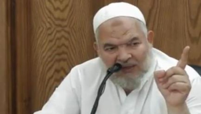 مفتي الدعوة السلفية: لا يجوز الاستخارة فيمن بغى وقتل وتوطأ