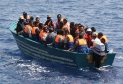 مصرع 4 مصريين وفقدان 74 غرقًا على الحدود الليبية