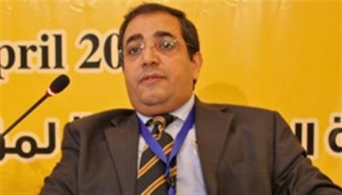 حمزة زوبع يكتب :  الفارغون الأكثر ضجيجا – السيسي نموذجا