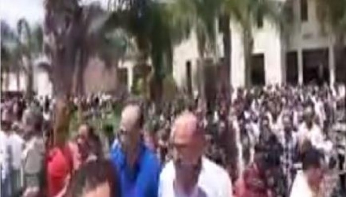 القاهرة الجديدة ضد الانقلاب-أعداد كبيرة تخرج من مسجد الحمد بالتجمع في جمعة "باطل ما يحكمش"