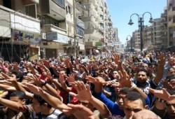 الإسكندرية تتصدر المشهد الثوري في جمعة "باطل .. ما يحكمش" الآلاف في مسيرة الهانوفيل