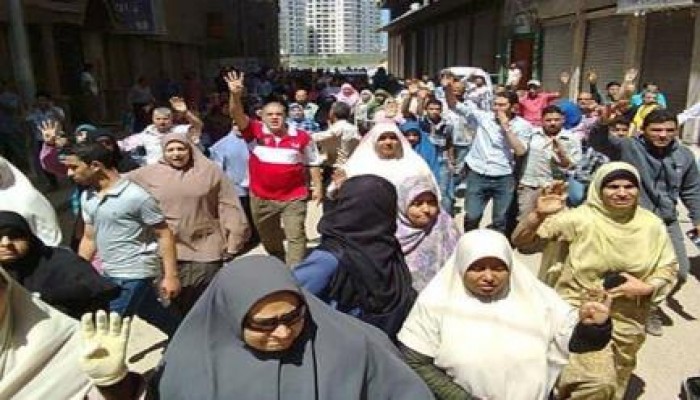 ثوار المنتزة بالإسكندرية يتحدون الانقلاب بمسيرة ثانية بعد فض الأولى جمعة "باطل ..ما يحكمش"