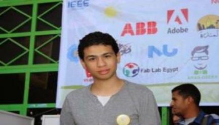 منع المخترع الصغير من السفر وقرار بضبطه من المطار