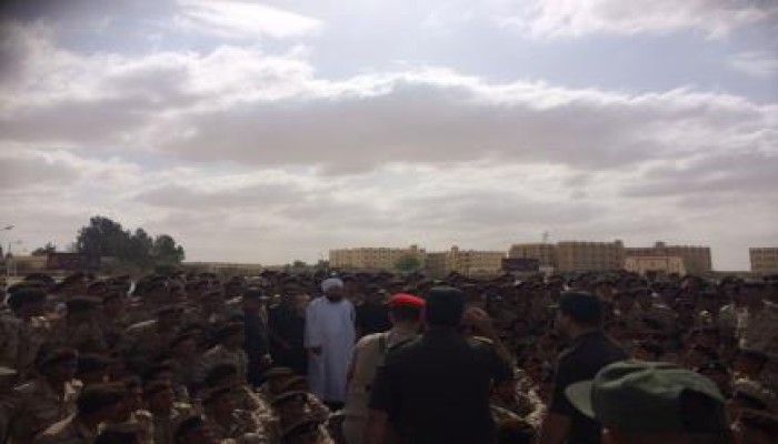 الجيش يستعين بـ«الجفري» لتحريم الخروج على الحاكم