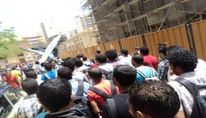 طلاب هندسة الاسكندرية يتحدون بلطجة قوات الانقلاب