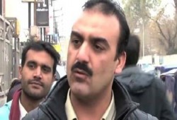 الطبيب الخائن الذي أبلغ عن بن لادن يتسبب في أزمة