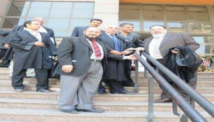 الكاتب الصحفى محمود الشاذلى يروي تفاصيل قضية تطبيق الحد الأدنى للأجور على الصحفيين .