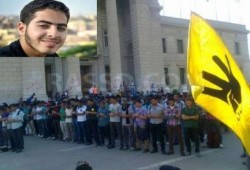 طلاب ‫‏جامعة القاهرة‬ يؤدون صلاة الغائب على شهيد جامعة عين شمس