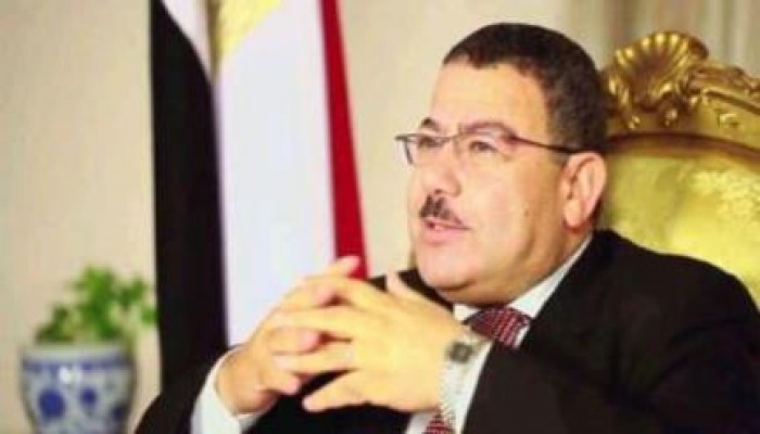 د.عبد الفتاح: التصويت بصناديق القمامة دليل على قيمة الأصوات