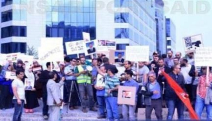 المتحدث باسم المصريين بهولندا: الأمن قبض على أنصار "السيسي" بعد اعتدائهم علينا