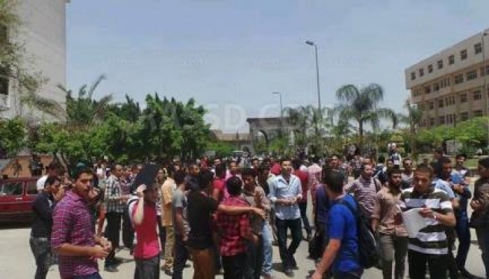 جانب من فعالية طلاب ضد الانقلاب بجامعة  الأزهر بالقاهرة