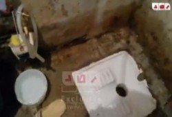 بالفيديو.. شاهد معاناة المعتقلين داخل زنازين سجن العقرب