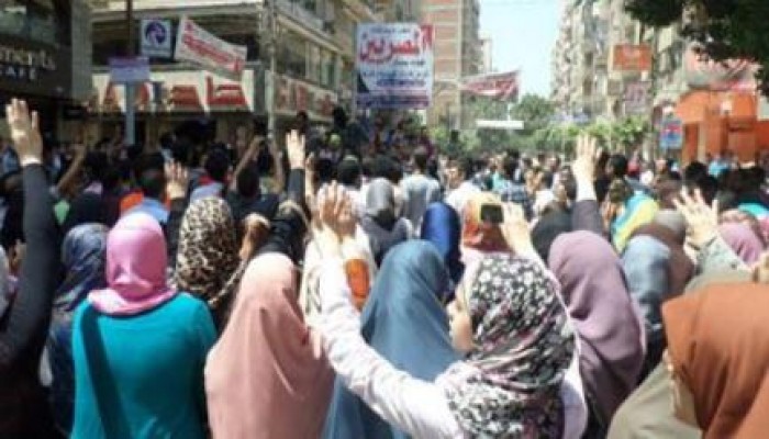 الأقباط يعتدون علي مسيرة رافضة للانقلاب بالفيوم