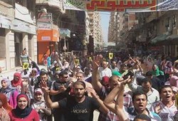 مسيرة حاشدة لأهالى المندرة شرق الاسكندرية ضمن فاعليات "قاطع رئاسة الدم‬"