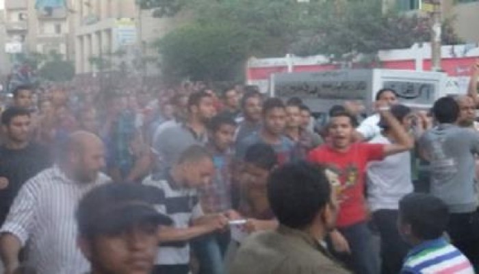 عشرات الآلاف بالفيوم يشيعون جثمان شهيد الغدر عمر عماد